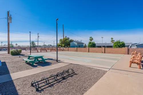 Dreamland Villa in Mesa, Arizona